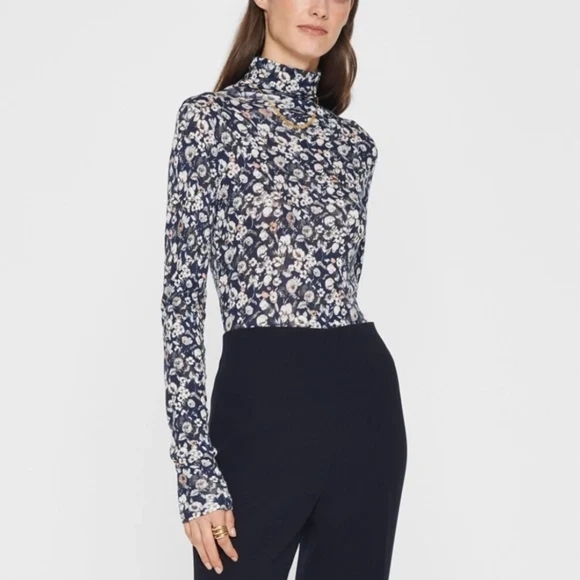 Club Monaco Tops - 🌼 Club Monaco floral print turtleneck